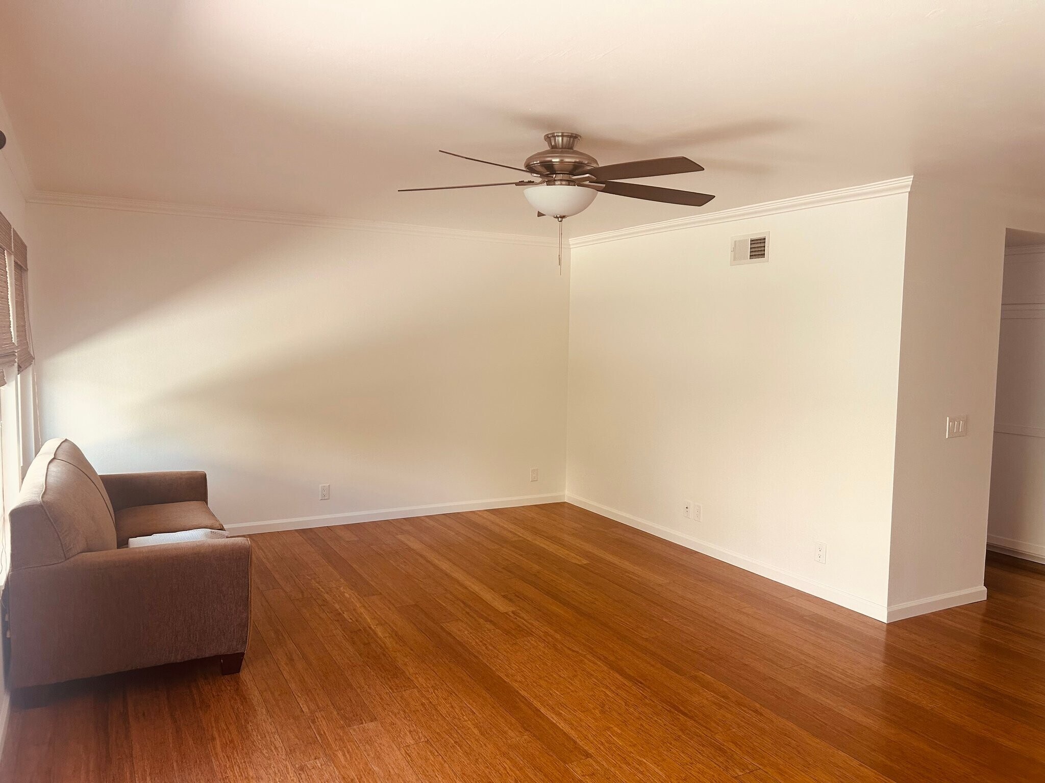 Building Photo - 1916 Felice Dr