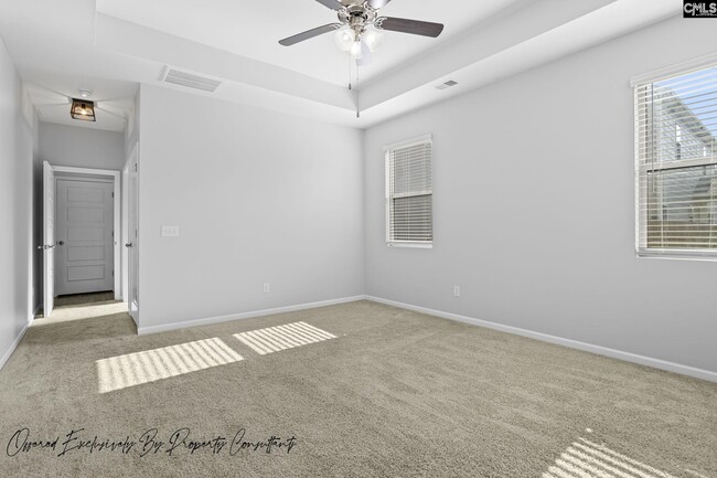 Building Photo - 548 Rimer Pond Rd