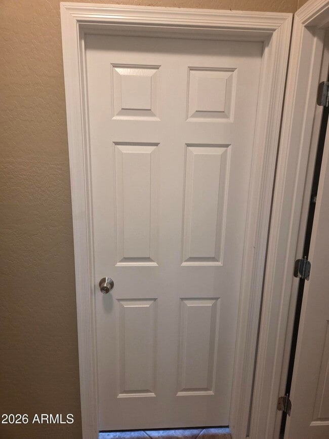 Building Photo - 3735 Desert Creek Ln