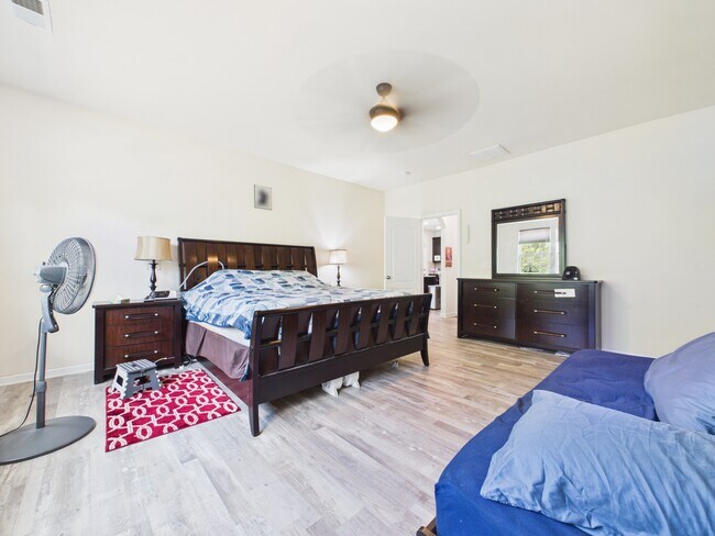 Building Photo - 1379 Corey Cabin Ct