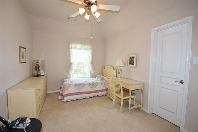 Building Photo - 12103 Ensenada Canyon Ln