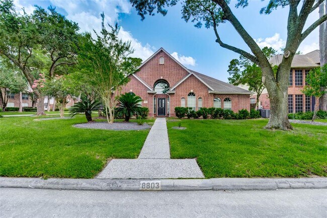 Primary Photo - 8803 Memorial Creek Dr