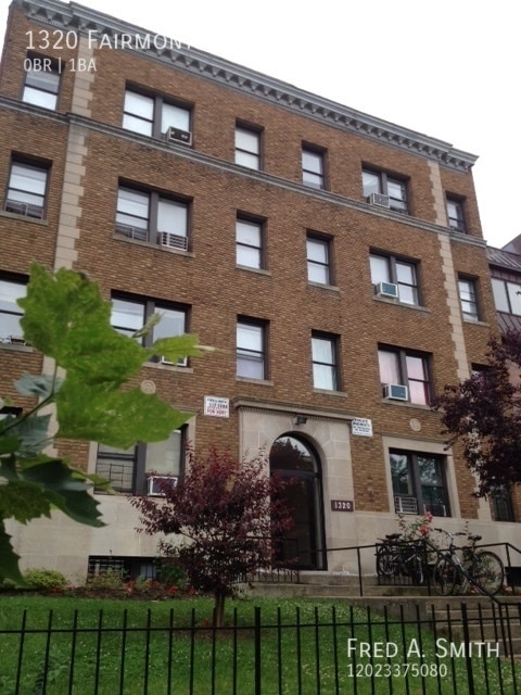 Building Photo - 1320 Fairmont St NW