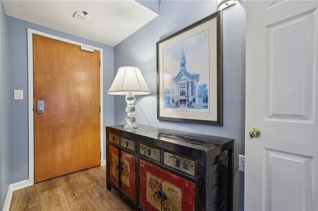 Building Photo - 1130 Piedmont Ave NE