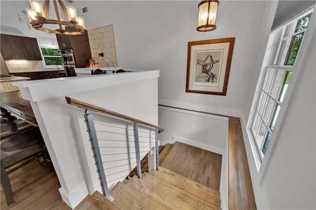 Building Photo - 225 Jayne Ellen Way