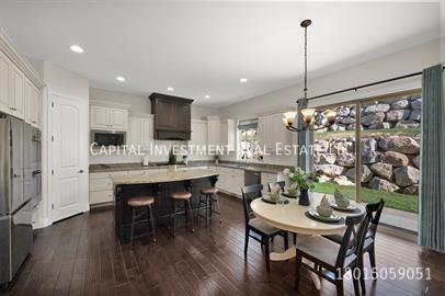 Building Photo - 222 Parkway Cir