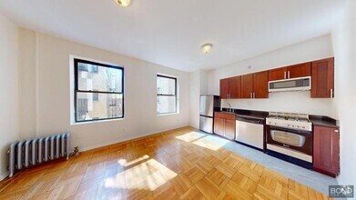 Building Photo - 1 bedroom in NEW YORK NY 10014