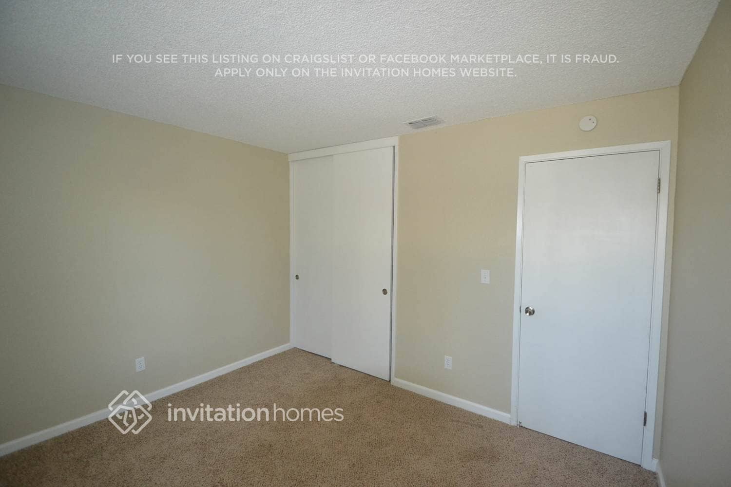 Building Photo - 1515 Woodland Oaks Way