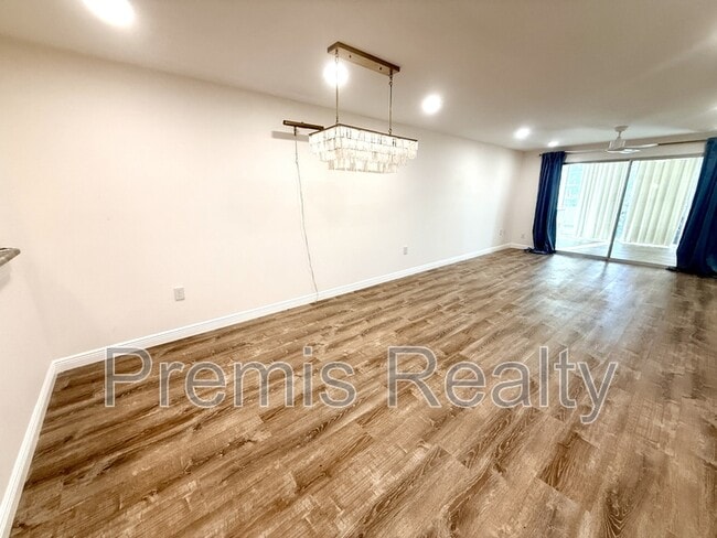 Building Photo - 90 S Highland Ave