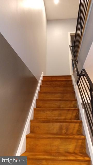 Building Photo - 2626 Gerritt St