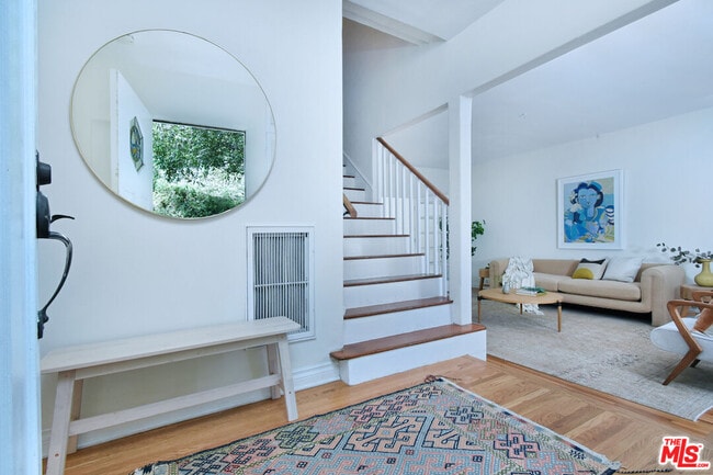 Building Photo - 14017 Valley Vista Blvd