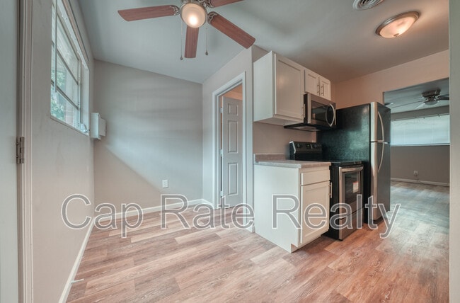 Building Photo - 3738 Arkwood Ct