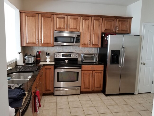 Building Photo - 3BR/2.5BA Townhome in Prim Ballantyne Loca...