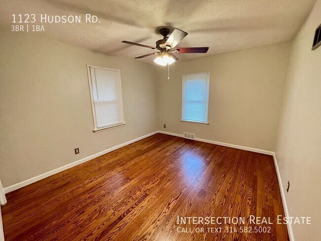 Building Photo - 1123 Hudson Rd
