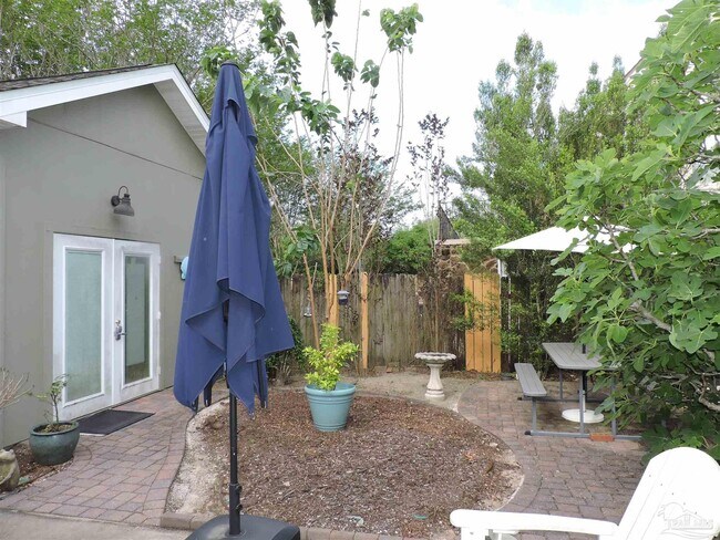 Building Photo - 1531 N 12th Ave