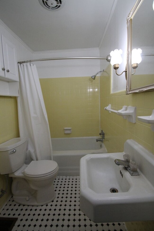 Building Photo - Exclusively Offered By Muse Realty Rentals, LLC