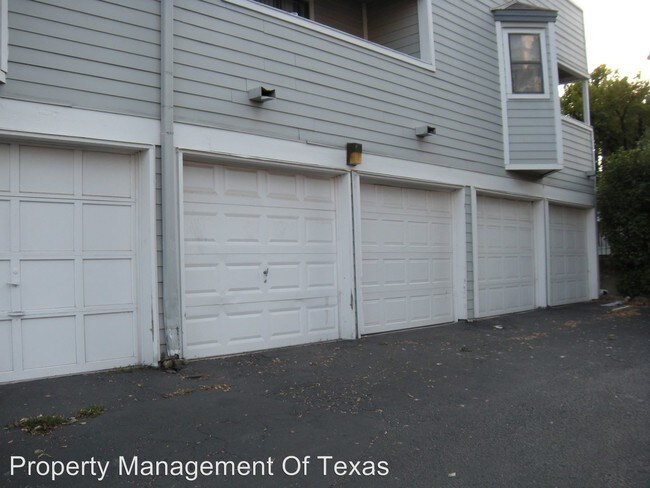 Building Photo - 1808 Rio Grande St