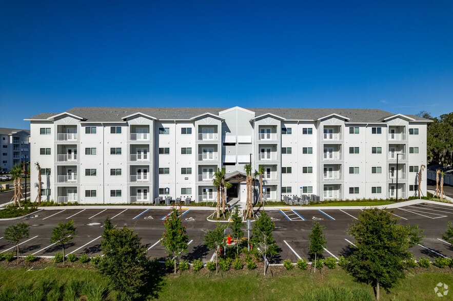 5115 Spanish Harbor Dr Wildwood, FL 34785 - Sundance Trails Apartments