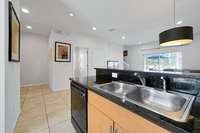 Building Photo - 3011 Red Ginger Rd