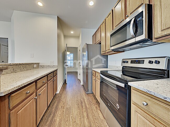 Building Photo - 309 Old Stone Ct