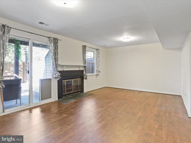 Building Photo - 6502 Coachleigh Way