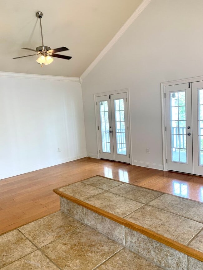 Building Photo - Arlington Plantation / Off Hwy 73