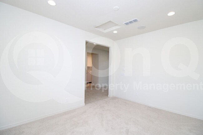 Building Photo - 13769 W Forest Pleasant Pl