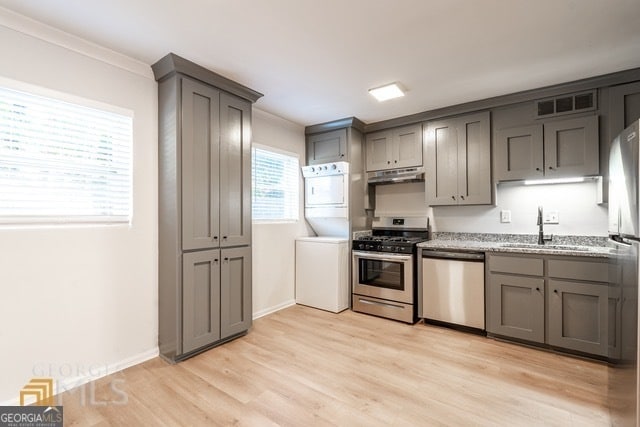 Building Photo - 1135 Woodland Ave NE