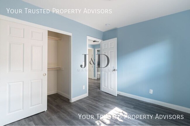 Building Photo - 4446-4448 G STREET-4448