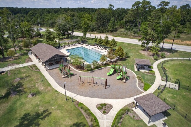 Building Photo - 2404 Shellcracker Dr