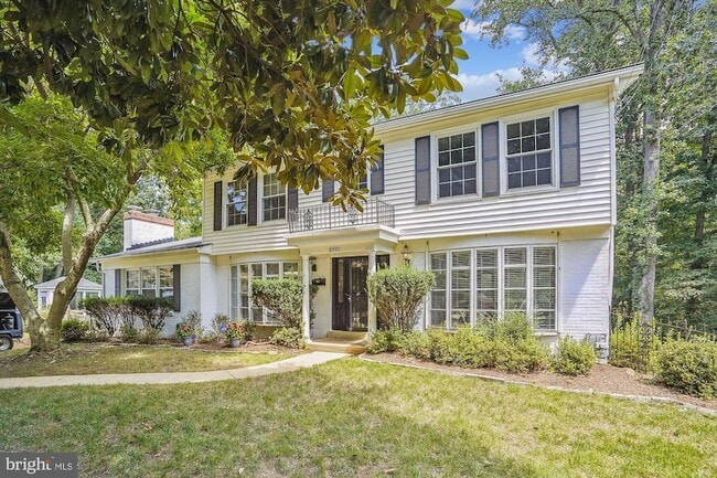 Primary Photo - 8501 Canterbury Dr