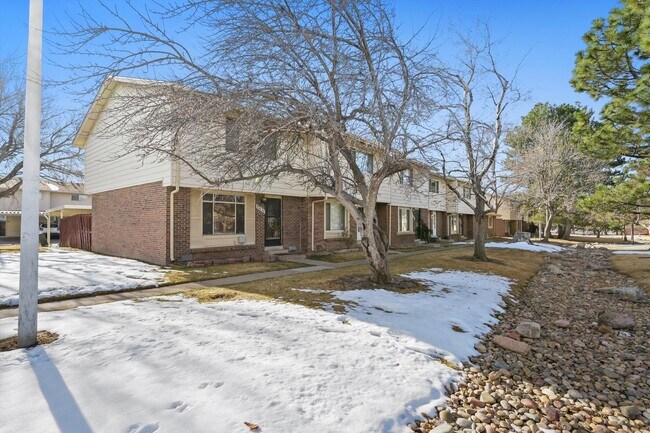 Building Photo - 3BR Townhome in Aurora | Private Yard, Covered Parking & Community Pool