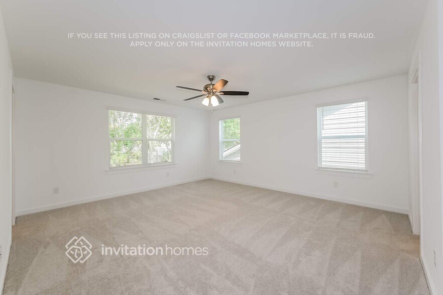 Building Photo - 208 Crown Gdns Ct