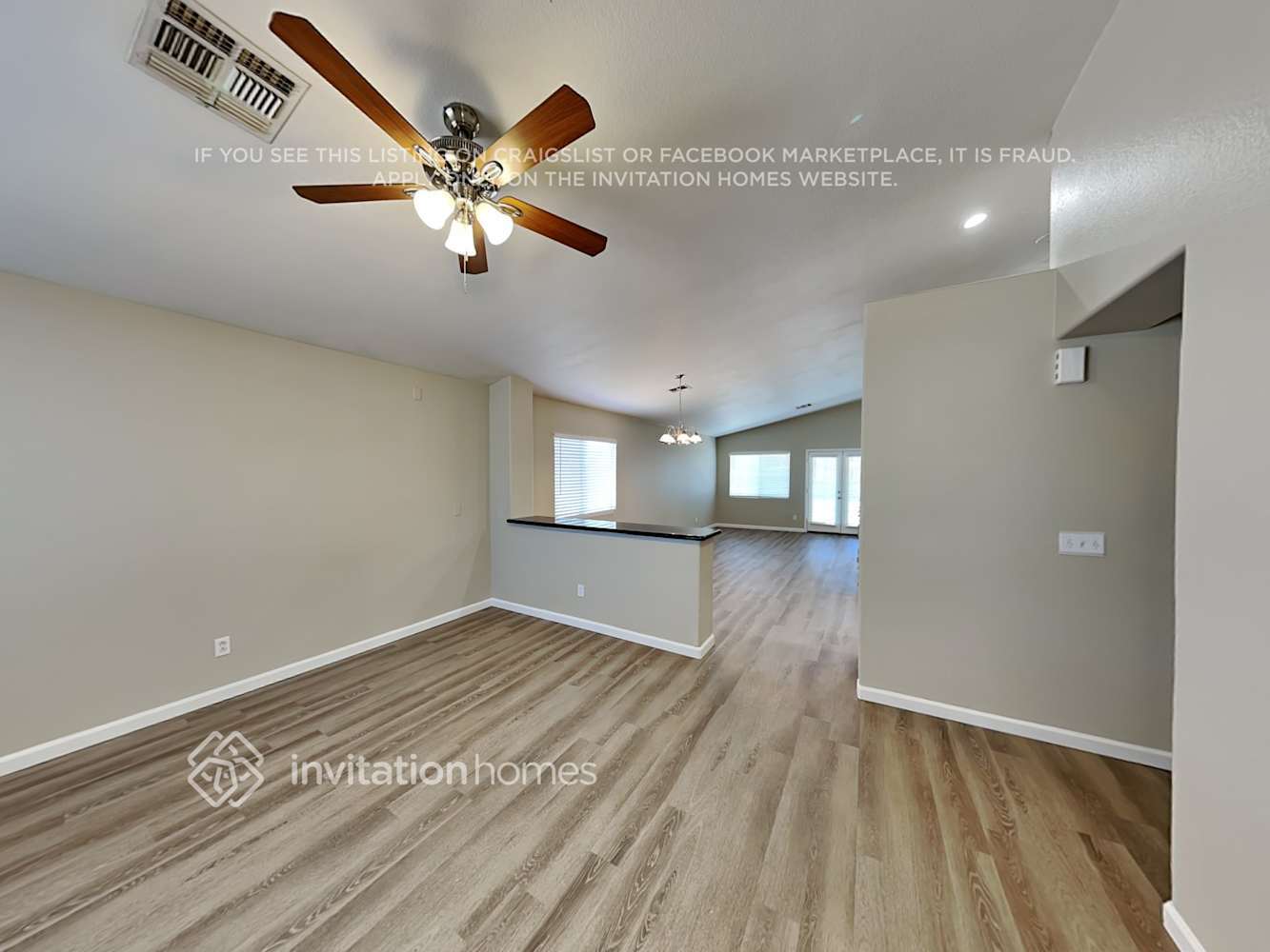 Building Photo - 519 N Adelle