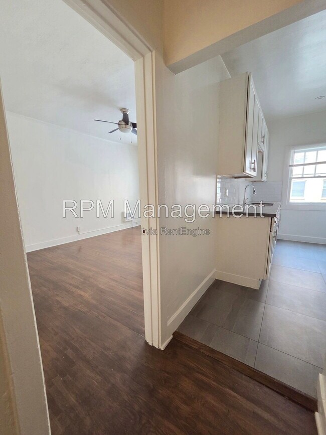 Building Photo - 1825 Ivar Ave