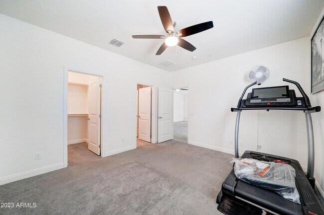 Building Photo - 2297 N Alsap Rd