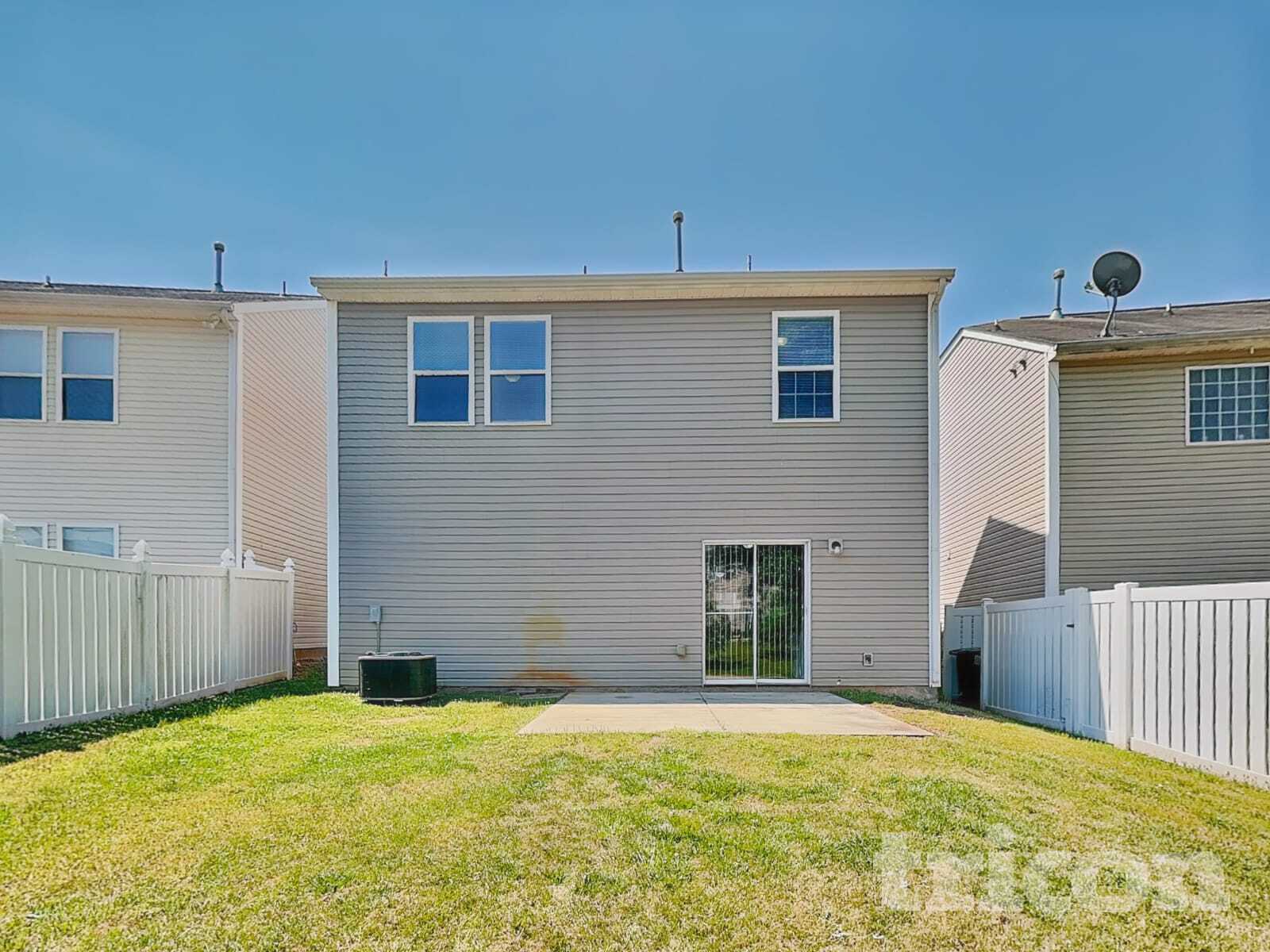 Building Photo - 1716 Hollybrook Ave