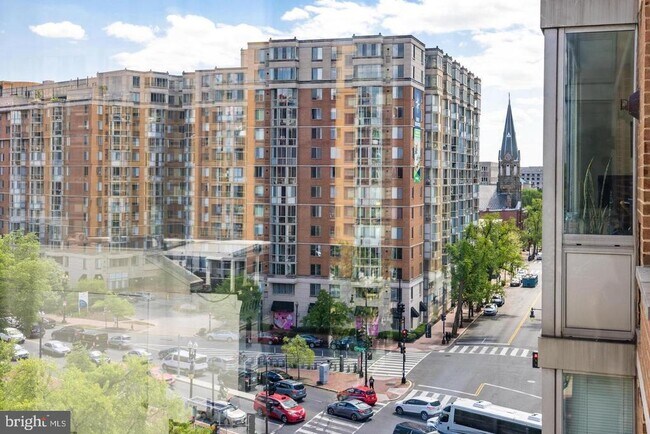 Building Photo - 555 Massachusetts Ave NW