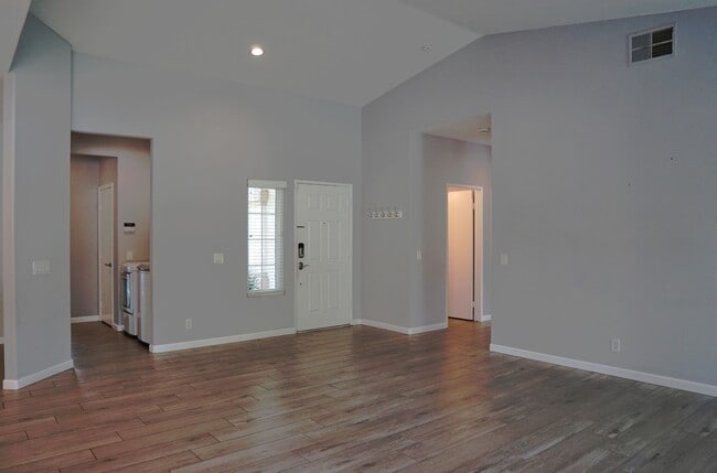 Building Photo - 238 Strada Fortuna