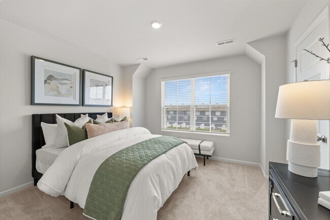 Building Photo - 1206 Harper Lndg