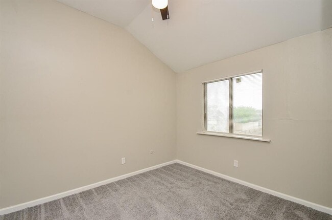 Building Photo - 14419 Merry Meadow Dr