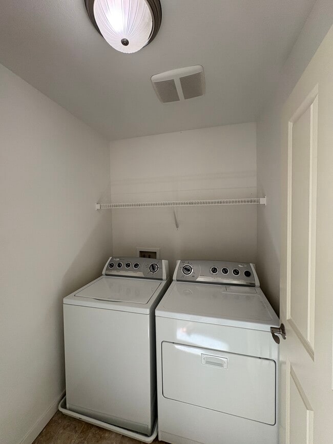 Building Photo - 1234 51st St NE