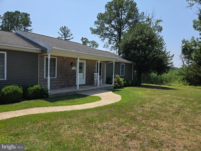 Building Photo - 34798 W Mint Pl