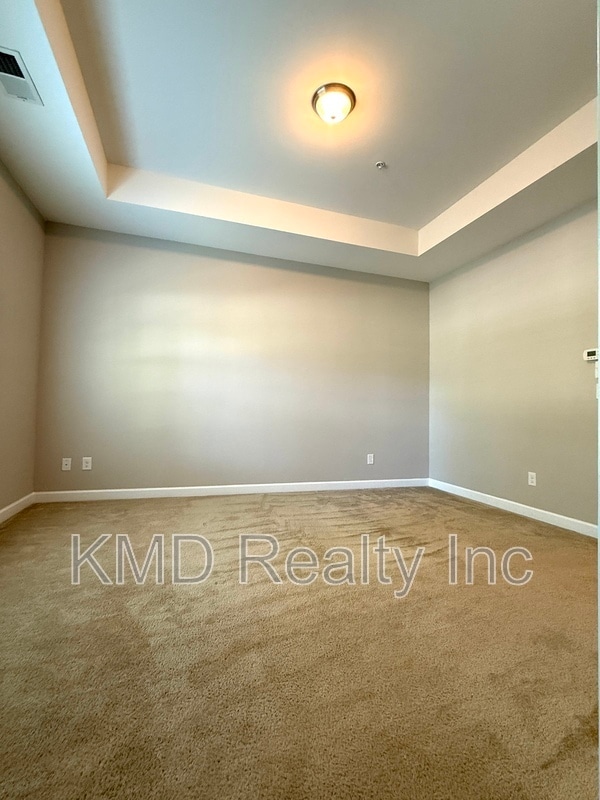 Building Photo - 11504 Amarone Dr