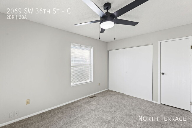 Building Photo - 2069 SW 36th St