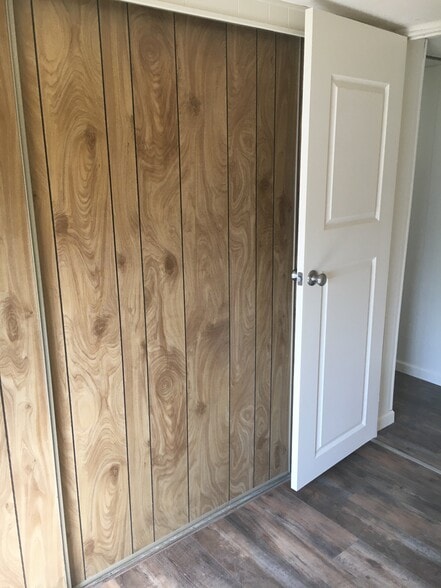 large closets - 1115 3rd St