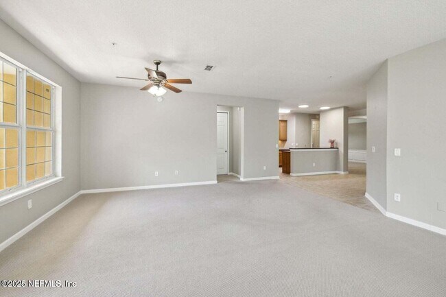 Building Photo - 9831 9831-1 Del Webb Parkway Ap