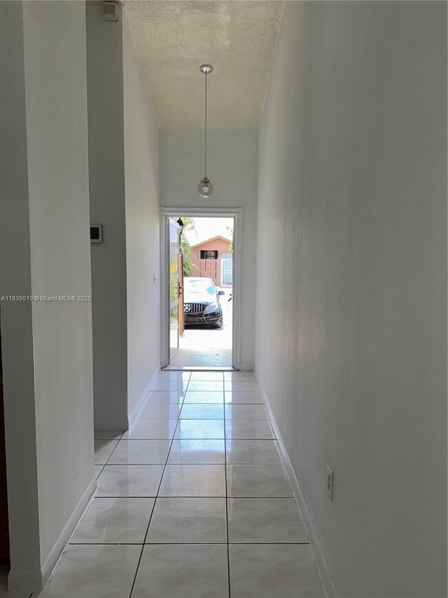Building Photo - 6713 NW 188th Terrace