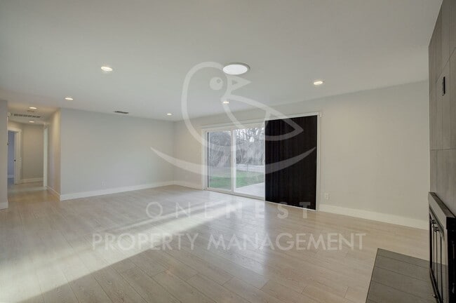 Building Photo - Updated 3-Bedroom Home in Foothill Farms