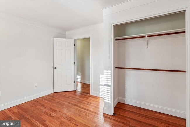 Building Photo - 1506 Widows Mite Rd